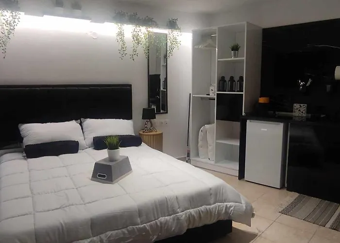 Apartment Flumen Studio-trikala, *